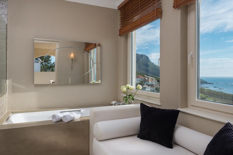 To Let 5 Bedroom Property for Rent in Camps Bay Western Cape